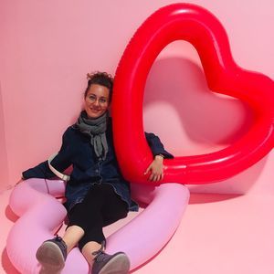 Meet your Posher, Roxanne